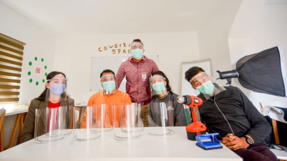 Our team in Tunisia partnered with a local organization to 3D-print face shields for essential workers in understaffed and undersupplied medical facilities in the face of the COVID-19 pandemic. Photo  by Ashref Ben Hammadi.